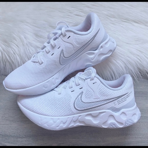 Nike renew ride running shoes - Picture 2 of 5